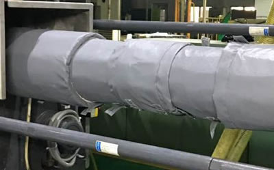 注塑機<a href=http://m.dg-print.cn/e/tags/?tagname=%E4%BF%9D%E6%B8%A9%E8%A1%A3 target=_blank class=infotextkey>保溫衣</a>的好處