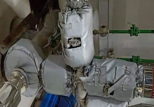 高溫管道<a href=http://m.dg-print.cn/e/tags/?tagname=%E4%BF%9D%E6%B8%A9%E9%9A%94%E7%83%AD target=_blank class=infotextkey>保溫隔熱</a>衣